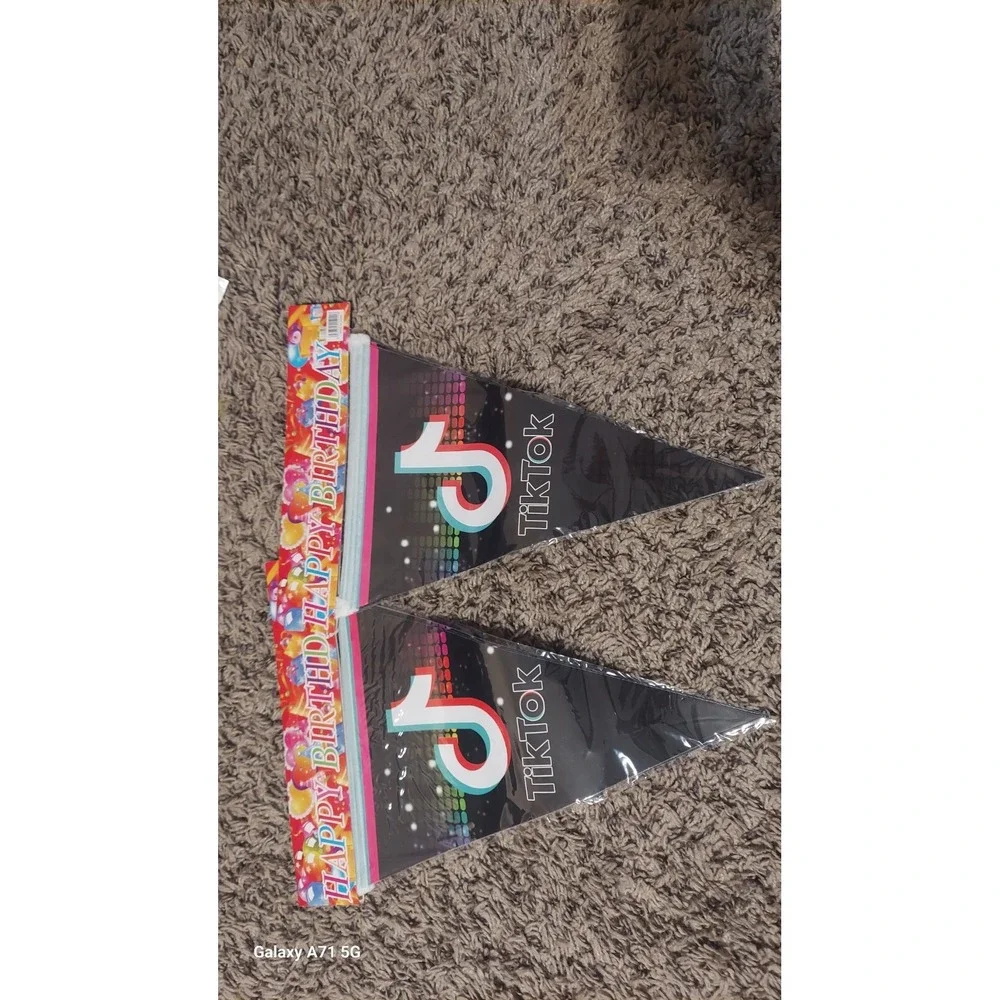 Tik Tok Party Supplies,Tik Tok Birthday Party Decorations&Tableware Set Backdrop